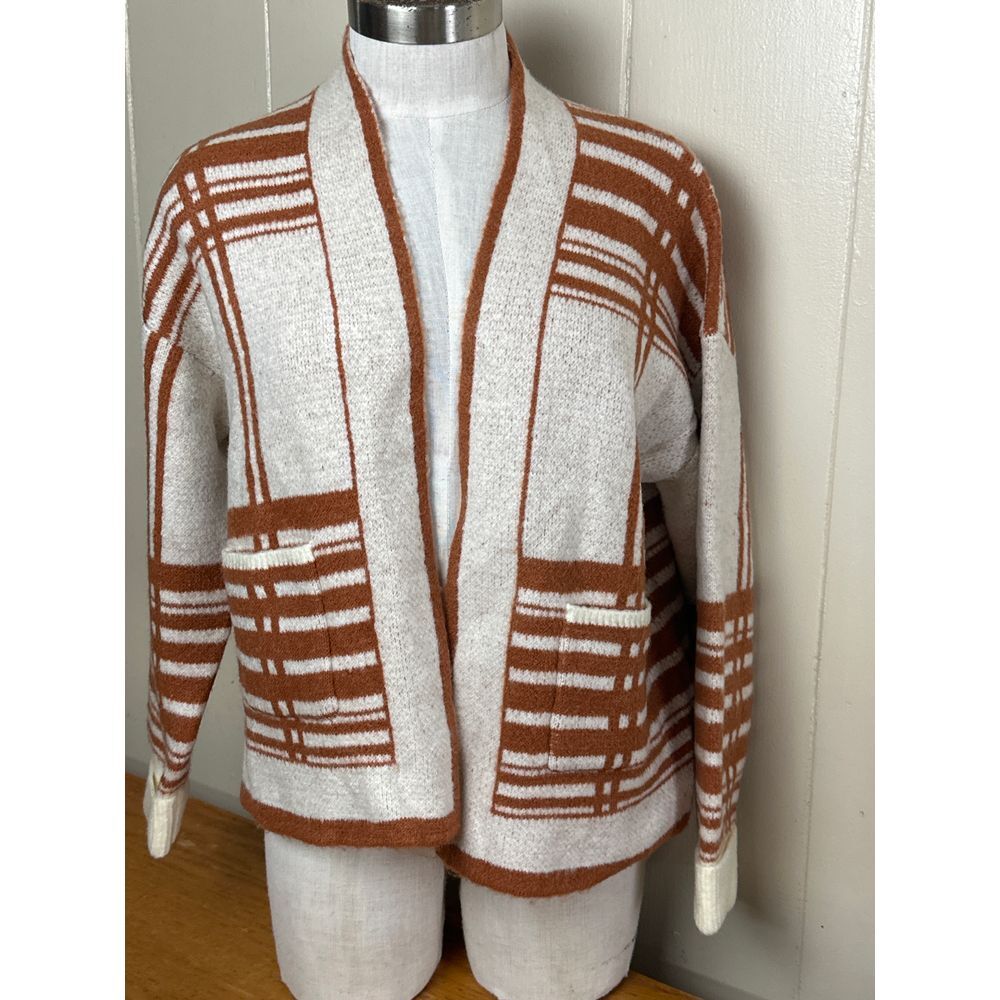 Jun & Ivy Sweater Women's Large Cardigan